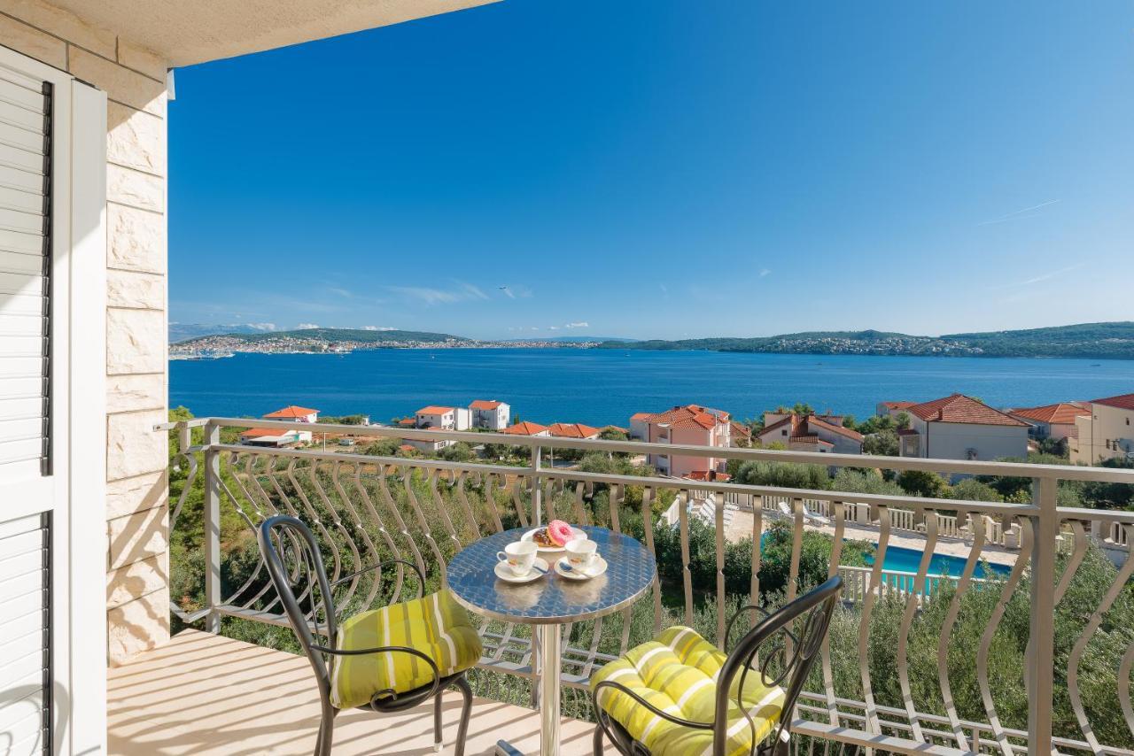 Residence Villa Irena Apartments トロギール エクステリア 写真